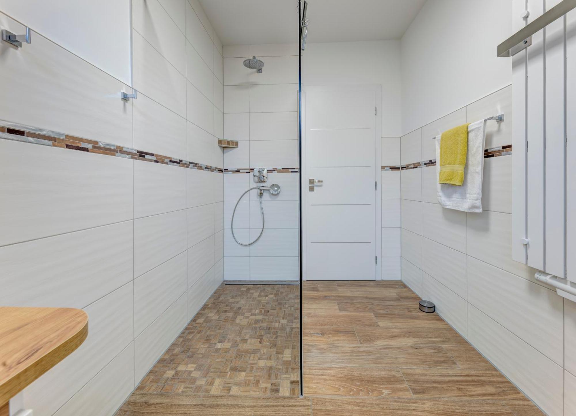 Haus Im Gruenen Apartment Heringsdorf  Exterior foto